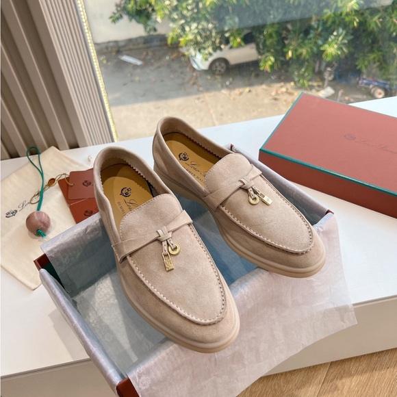 Loro Piana Women’s Loafers - Picture 5 of 9